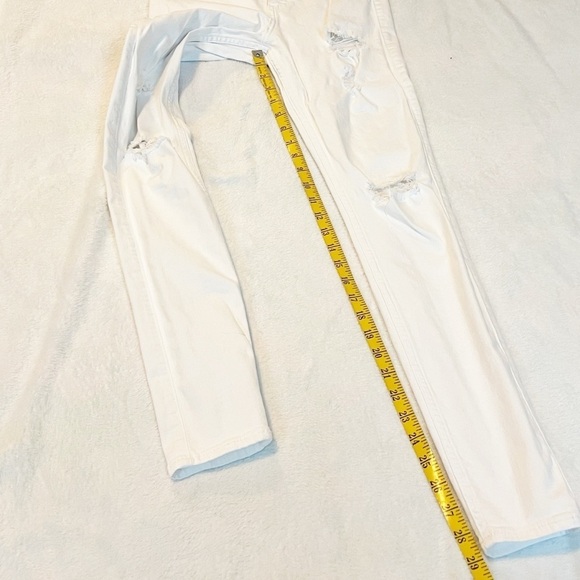 Hollister Distressed Skinny Jeans Mid Rise Solid White Size 27 Waist / 5 - Picture 3 of 8